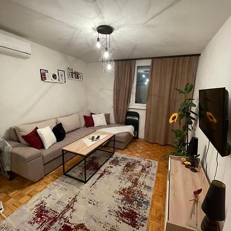 Feel Like Home Sarajevo Exterior photo