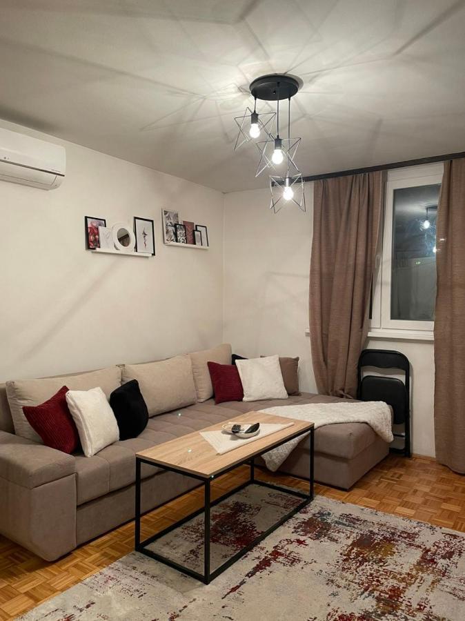 Feel Like Home Sarajevo Exterior photo